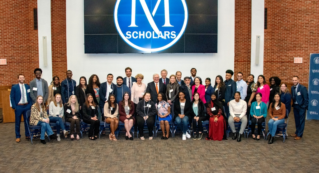 Mercy College Hosts Celebration for the Mercy Scholars Class of 2022