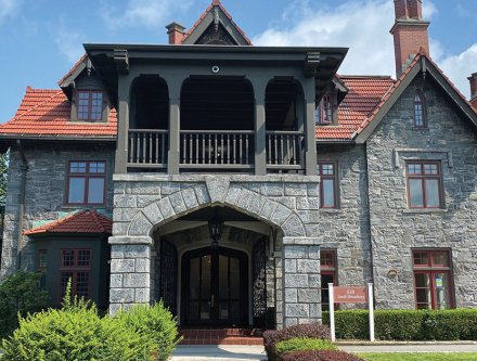 The Moller House