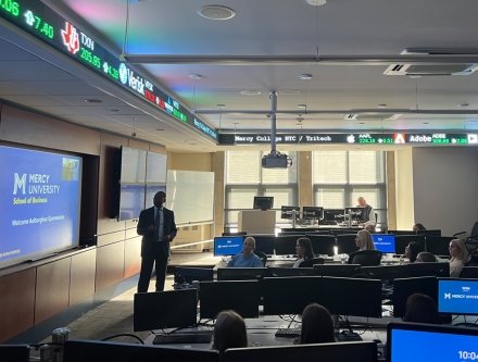 Trading room