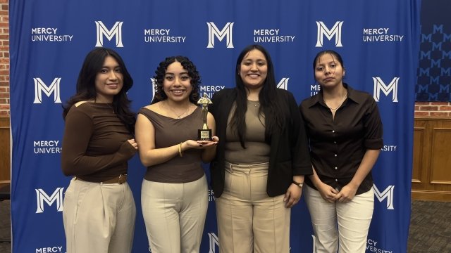 2025 Student-Preneur Competition second place winners
