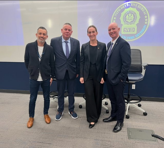 NYPD Special Victims Unit gives a presentation to students at Mercy University