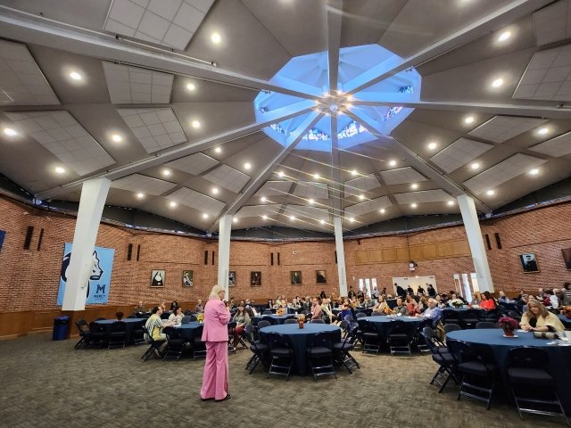 President Parish addresses faculty at Fall Faculty Seminar Day 2025