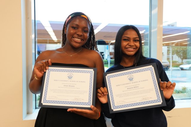 HSSI participants pose with their completion certificates